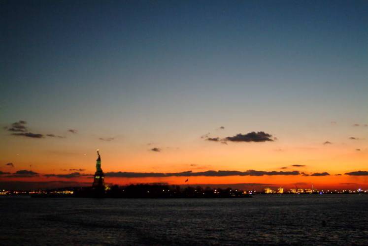 NYC_2006-12-05 17-00-49
